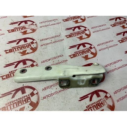 Петля капота левая Fiat Doblo 2006- 46782384
